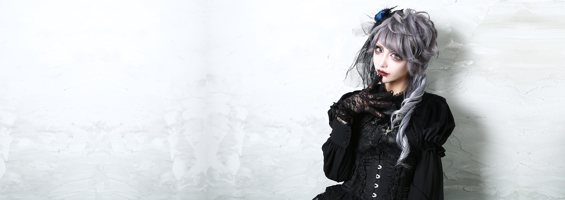 tritt fur tritt（トリット フューア トリット）