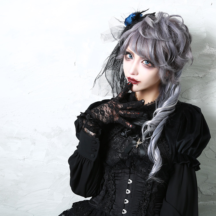 tritt fur tritt（トリット フューア トリット）