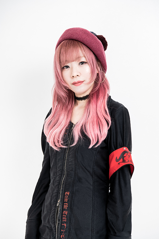 スタイリスト トット